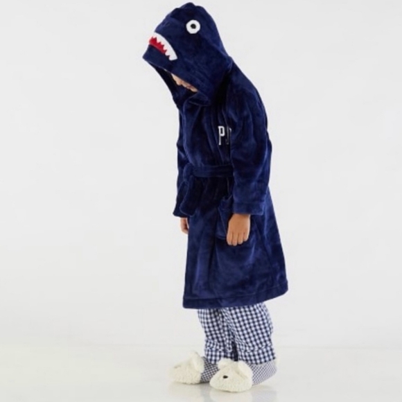 Pottery Barn Kids Shark Plush Hooded Bathrobe Boys Small 4-6 - Picture 1 of 8
